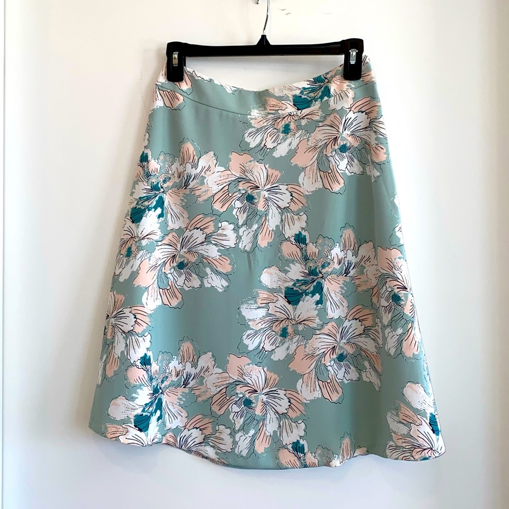 Ann Taylor Factory Floral Skirt (00P)